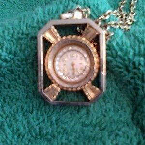 Keyes unisex 24" inches Gold plated and Chrome watch